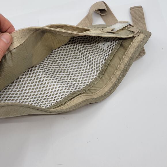 Eagle Creek Travel Gear Convertible Waist Fanny Travel  Pack Khaki - Picture 13 of 14